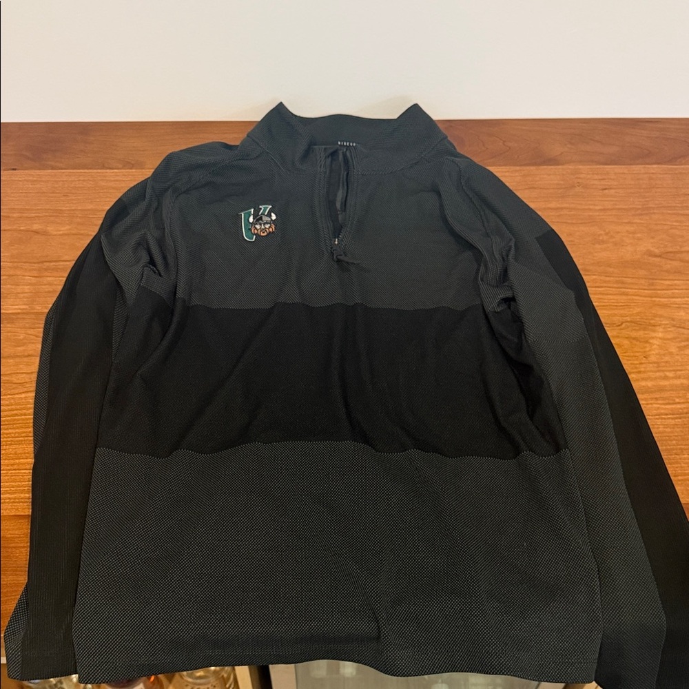 Men’s Cleveland State Nike quarter zip size medium